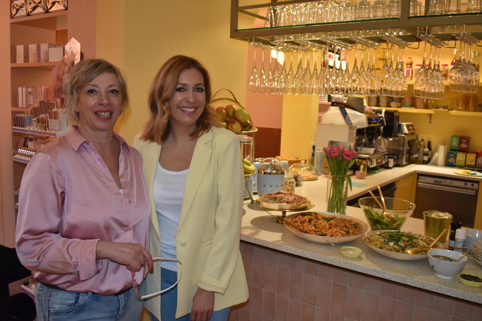 caroline maes permanente make up