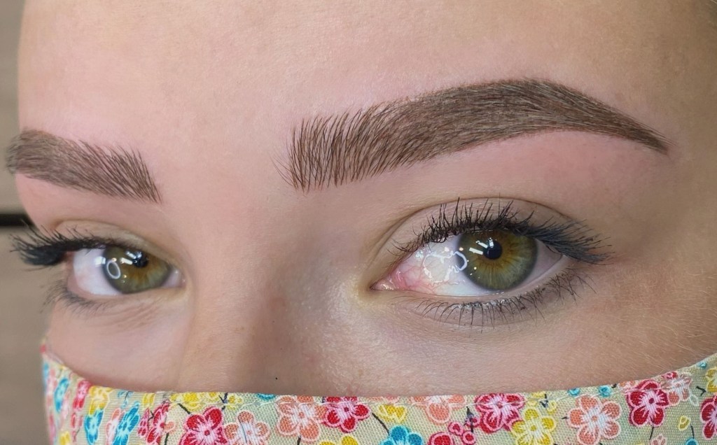 verzorging permanente make up wenkbrauwen